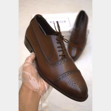 Brogue shoes